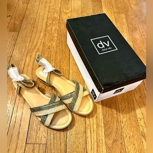 DV by Dolce Vita Women's Woven Tan and Olive Sandals